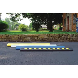 EAGLE 1790 BLACK Parking Curb 72 x 4 x 8 Inch Black/yellow | AF4CBA 8PHZ1