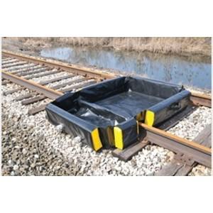 EAGLE T8460RB Railroad Spill Containment Berm, 120 Gallon 4 ft L x 6 ft W, Black Color | AG8DNM