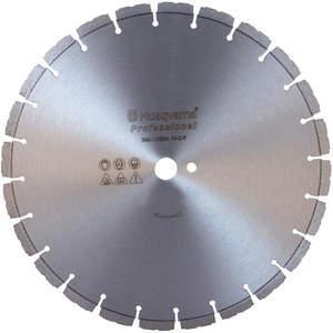 HUSQVARNA F620C-18 Diamond Saw Blade Seg. 18 Inch Cured Cncrt | AA8HJT 18F676