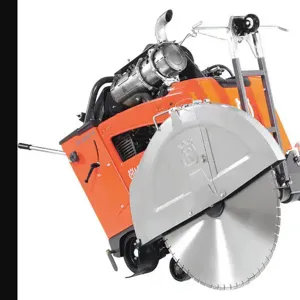 HUSQVARNA FS5000D26 Walk Behind Concrete Saw 26 In 48 Hp | AG3RCR 33UD58