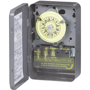 INTERMATIC T102 Timer 24hr Spst 208-277v 40a Nema1 | AE2GVA 4XGW7