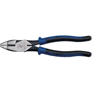 KLEIN TOOLS J2000-8 Linesman Pliers, Size 8-13/16 Inch, Ergonomic Handle | AA2AUX 10A977 / 70001-9