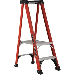 LOUISVILLE FXP1802HD Plateform Stepladder 1 Feet 11 FGL 375 lb | AH9CGQ 39RL09