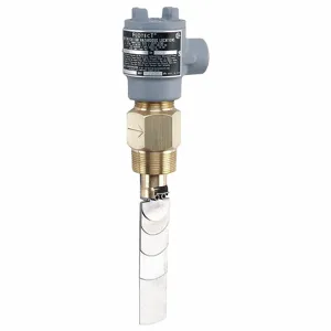 DWYER INSTRUMENTS V4-2-U Liquid Flow Switch, 1-1/2 Inch MNPT, 1000 PSI Max. Pressure, 125/250V AC | CJ2TDT 55EH45