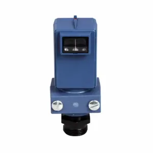 EATON 1356A-6507 Photoelectric Sensor, Photoelectric, Right Angle, Sensor Distance: 24 In. | BJ6CAP