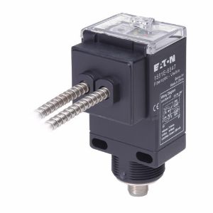 EATON 1551E-6547 Enhanced 50 Photoelectric Sensor, Dist. Depends On The Fiberoptic Cables | BJ6DEQ