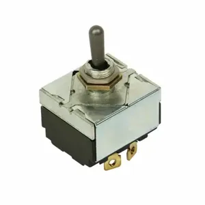 EATON E10E315SS E10 Toggle Switch, Hesitation Switch, Three-Pole, On, Off, On, Maintained | BJ2PYP