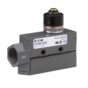 EATON E47BLS06 Enclosed Precision Limit Switch, E47, Booted Plunger, Screw Terminals, 15A At 250 Vac | BJ2YZW