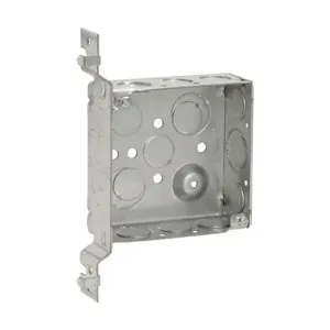 EATON TP425 Crouse-Hinds Square Outlet Box, 1/2, 1/2, 3/4 E, 4, Vp | CA4APL