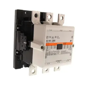 FUJI ELECTRIC 3NC5F0122 Iec Contactor, 285A, 3 N.O. Power Poles, 2 N.O./2 N.C. Auxiliary Contacts | CV6NRN