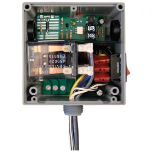 FUNCTIONAL DEVICES INC / RIB RIBTE02P-S Enclosed Pre-Wired Relay, With 208 - 277 VAC Input, Hi-Low Separate, DPDT, 20 A | CE4VGW