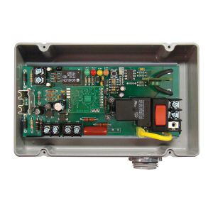 FUNCTIONAL DEVICES INC / RIB RIBTWX2402SB-LN Enclosed Pre-Wired Relay, With Current Sensor, 208 - 277 VAC Input, 20 A | CE4VJX