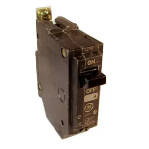 GENERAL ELECTRIC THHQB1115 Molded Case Circuit Breaker, 15A, 22kAIC at 120V, 1P | CE6KFF