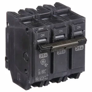 GENERAL ELECTRIC THHQL32040 Molded Case Circuit Breaker, 3 Poles, 40A, 22kAIC at 240V | CE6KLB