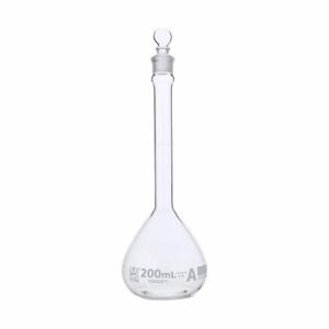 GLOBE SCIENTIFIC 8200200 Volumetric Flask, 200 mL Labware Capacity - Metric, Type I Borosilicate Glass | CP6NAC 793W24