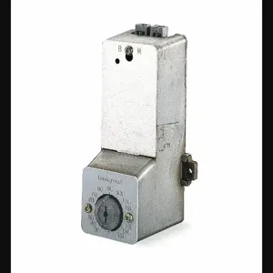 HONEYWELL LP920A1039 Pneumatic Temperature Transmitter, Direct Acting, 30 psi Max. Air Pressure | CJ3AQV 279A25