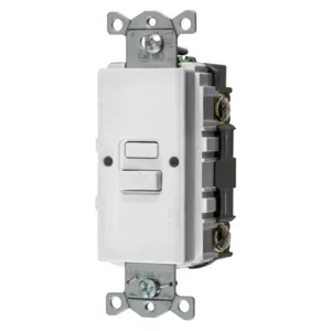 HUBBELL WIRING DEVICE-KELLEMS GFBFST20W Gfci Receptacle, 20A 125V, 2-Pole 3-Wire Grounding, White | AH8ZZU 39EA32