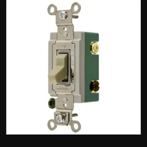 HUBBELL WIRING DEVICE-KELLEMS HBL3033I Toggle Switch, Three Way, 30A, 120/277VAC, Ivory | BC8DHM