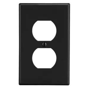 HUBBELL WIRING DEVICE-KELLEMS P8BK Duplex Receptacle Wall Plate, 1 Gang, Black, Plastic | CJ2AZQ 55KT41