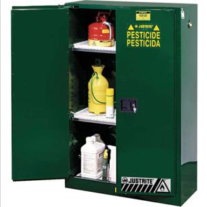 JUSTRITE 899024 Pestizid-Sicherheitsschrank, 2 Regale, 2 Türen, selbstschließend, 90 Gallonen grün | CD8CYA