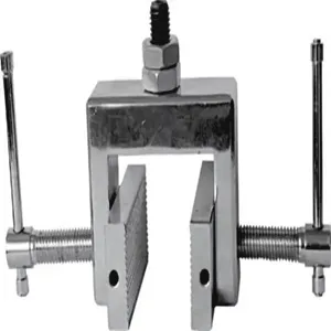 KERN AND SOHN AC 18R 2 Wide Jaw Grip Attachment, 33mm Clamping Width, M10 Thread Size, Upto 5 kN | CJ6ZKP