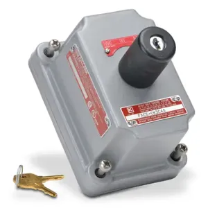 KILLARK FXCS-0K3C4A Single Selector Switch, Key-Operated, 3-Position, 1 N.O./1 N.C. Contact, Black | CV6XKW