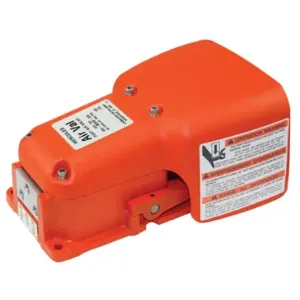 LINEMASTER 4H-30H2-DH 4 Way Foot Switch | CR9NRW 35V873