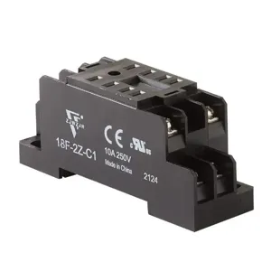 MACROMATIC 18F-2Z-C1 Socket, 8 Blade Terminal, 10A, 250V | CL2MFM