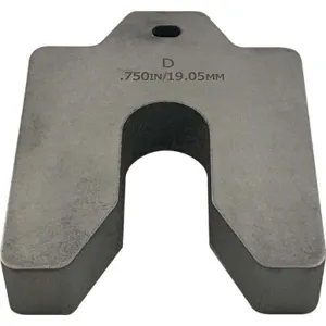 MAUDLIN PRODUCTS MSD-750-SS Thick Slotted Shim, 304 SS, MS D 5 x 5 Inch Size, 3/4 Inch Slot Width | CD8XAA