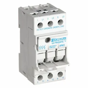 FERRAZ SHAWMUT USFMCC Finger-Safe Fuse Block, 3 Poles, 0 to 30 A, 600 VAC/DC, Screw, Nonindicating | CT3AHW 5FXT5