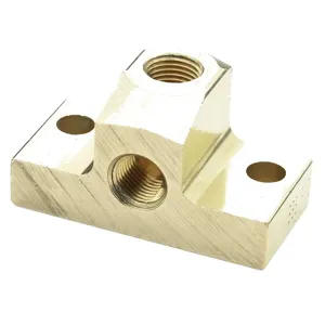 PARKER 2200PDE-2 Pipe Fitting, 1/8 Inch Thread Size, Brass | BT7AMA