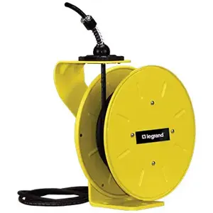 PASS AND SEYMOUR CR12L163N25F10 Cable Reel with Flying Lead, 10A, 16 AWG, 25 Feet Length | CH3YMJ