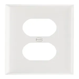 PASS AND SEYMOUR SP8-W Wall Plate, Duplex Receptacle Opening, 1 Gang, White | CH4CVW