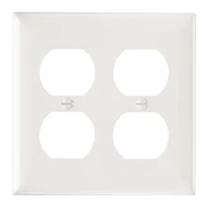 PASS AND SEYMOUR SP82-W Wall Plate, Duplex Receptacle Opening, 2 Gang, White | CH4CXN