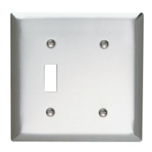 PASS AND SEYMOUR SS114 Combination Opening Wall Plate, 1 Toggle Switch And 1 Blank, 2 Gang | CH4BRM