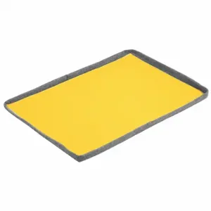 PIG RFL901 Filter Berm Pad Liner, Fuel/Hydrocarbons/Oil, 39 Inch Length x 27 Inch Width | CT7UDA 55VE39