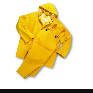 PIP 4035FR/M Protective Clothing Rainwear Suit, M, Yellow, Each | CL9GRP