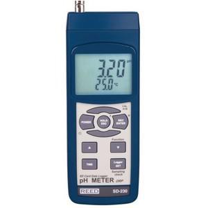 REED INSTRUMENTS SD-230-NIST pH/ORP Datalogger, NIST Certified, 0 to 14pH, 0 to 1999 mV Range | CD4DBV