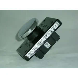 REES 02653-112 Push-button Switch, Flat Chrome, Black Dry Powder | AX3KWN