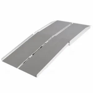 SILVER SPRING WCMF-4 Multi-Fold Wheelchair Ramp, 4 Ft Extended Length, 600 Lb Load Capacity, 30 Inch Usable Wd | CU2XYU 61KE59