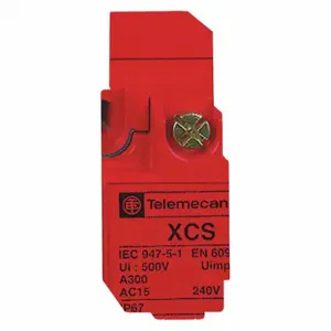 TELEMECANIQUE SENSORS XCSA701 Safety Interlock, 300Vac, 10A | CU6FBV 48L146