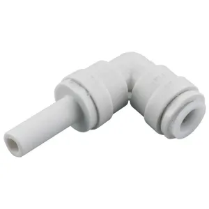 WATTS 1018B-04 Stackable Elbow, 1/4 Inch Inlet, 10.3 Bar Pressure | BQ2TEM 0666142