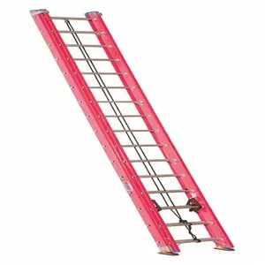 WESTWARD 44YY21 Fiberglass Extension Ladder, 32 Ft. Length, 300 Lbs. Load Capacity | CH6JXA